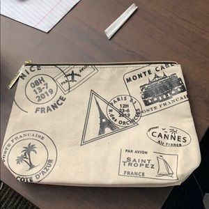 Medium size France makeup bag